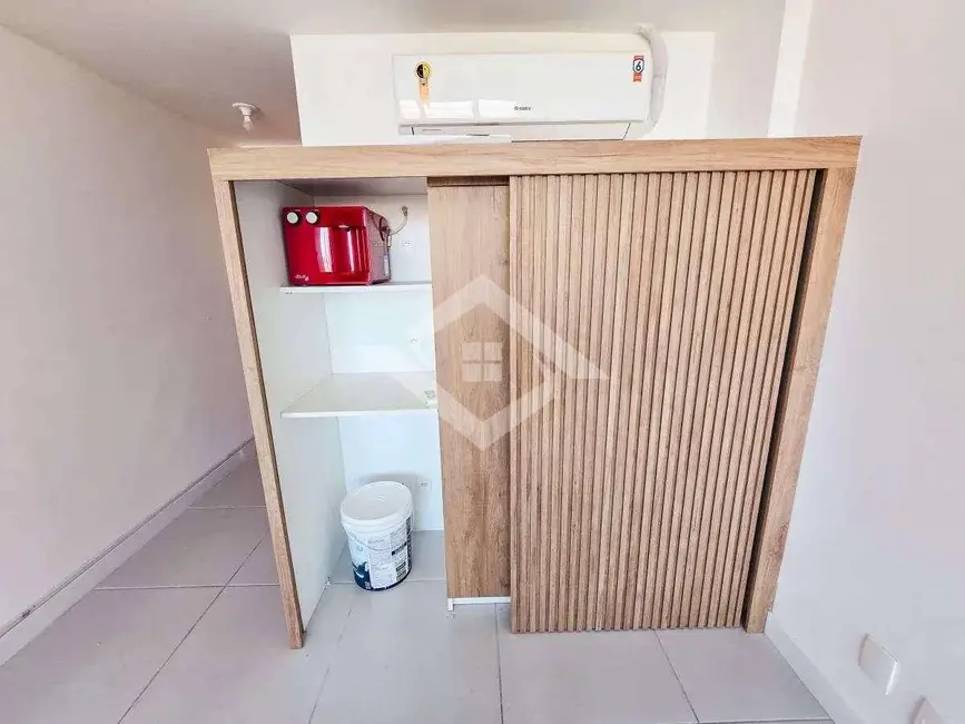 Sala Comercial à venda, 25m2 em Recreio dos Bandeirantes, Rio De Janeiro - RJ - imagem 6 Foto 6 de Sala Comercial à venda, 25m2 em Recreio dos Bandeirantes, Rio De Janeiro - RJ