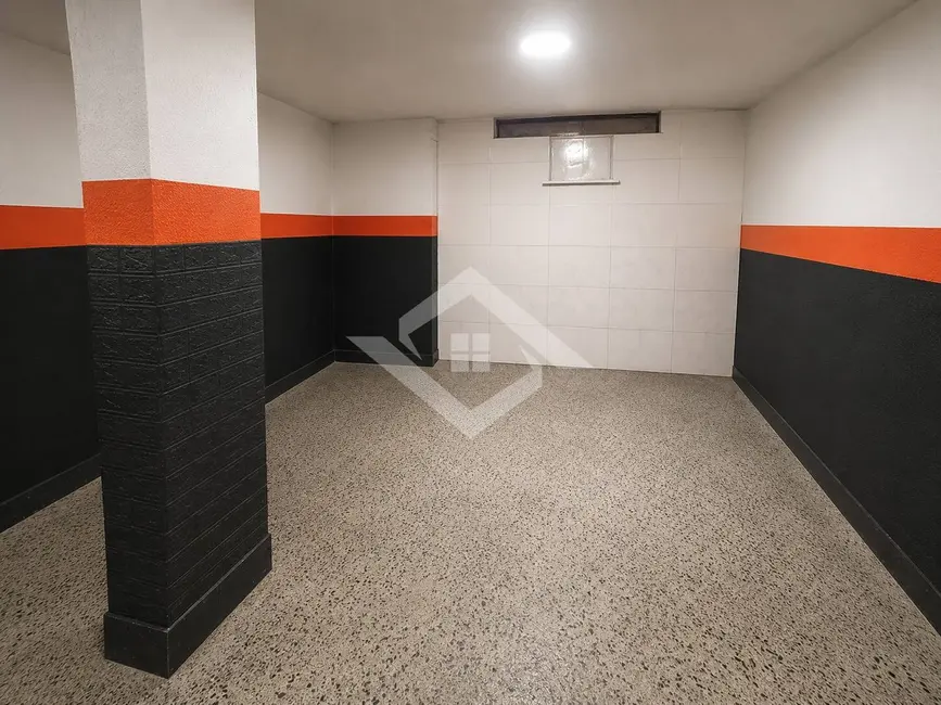 Loja à venda, 49m2 em Cocotá, Rio De Janeiro - RJ - imagem 5 Foto 5 de Loja à venda, 49m2 em Cocotá, Rio De Janeiro - RJ
