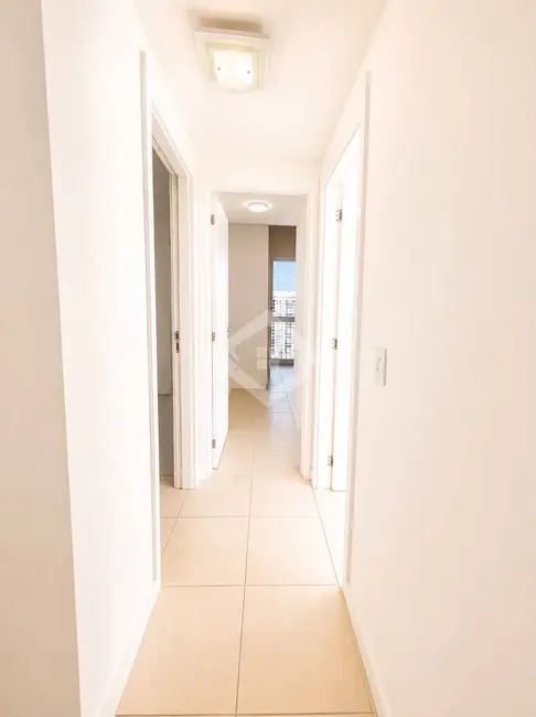 Apartamento com 4 quartos para alugar, 166m2 em Rio De Janeiro - RJ - imagem 7 Foto 7 de Apartamento com 4 quartos para alugar, 166m2 em Rio De Janeiro - RJ