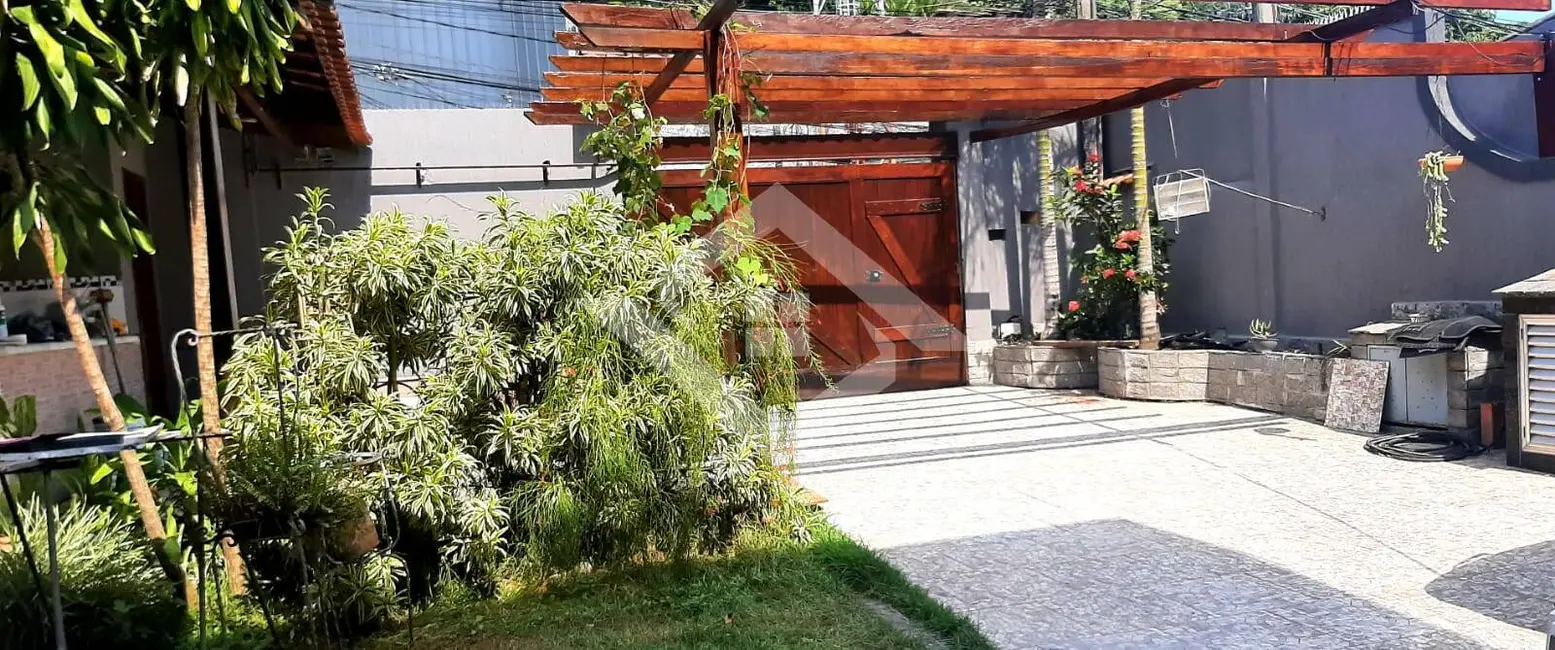 Foto 5 de Casa com 5 quartos à venda, 395m2 em São Francisco, Niteroi - RJ