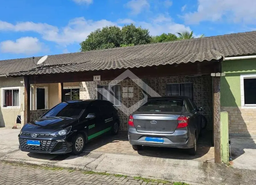 Foto 1 de Casa com 2 quartos à venda, 83m2 em Brisa Mar, Itaguai - RJ