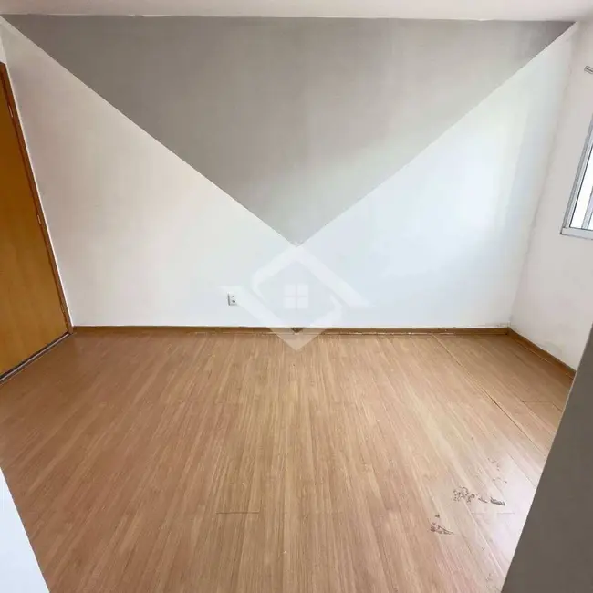 Apartamento com 2 quartos à venda, 43m2 em Santa Cruz, Rio De Janeiro - RJ - imagem 1 Foto 1 de Apartamento com 2 quartos à venda, 43m2 em Santa Cruz, Rio De Janeiro - RJ