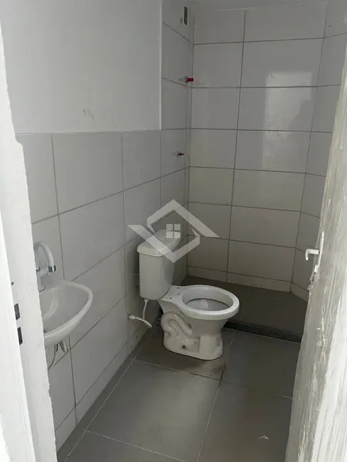 Foto 6 de Casa com 2 quartos à venda, 40m2 em Laranjal, Sao Goncalo - RJ
