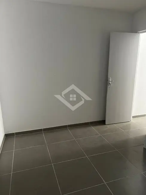 Foto 7 de Casa com 2 quartos à venda, 40m2 em Laranjal, Sao Goncalo - RJ
