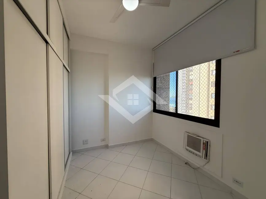 Foto 8 de Apartamento com 4 quartos para alugar, 220m2 em Barra da Tijuca, Rio De Janeiro - RJ