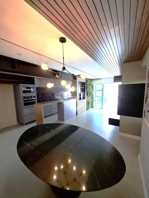 Apartamento com 2 quartos para alugar, 77m2 em Rio De Janeiro - RJ - imagem 2 Foto 2 de Apartamento com 2 quartos para alugar, 77m2 em Rio De Janeiro - RJ