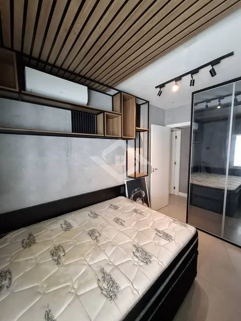 Apartamento com 2 quartos para alugar, 77m2 em Rio De Janeiro - RJ - imagem 6 Foto 6 de Apartamento com 2 quartos para alugar, 77m2 em Rio De Janeiro - RJ