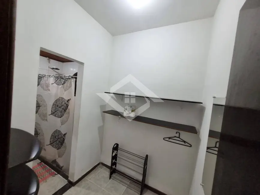 Foto 2 de Casa com 2 quartos à venda, 90m2 em Jardim Atlântico Central (Itaipuaçu), Marica - RJ
