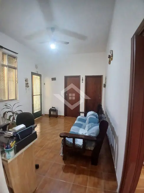 Casa com 4 quartos à venda, 320m2 em Vila Kosmos, Rio De Janeiro - RJ - imagem 5 Foto 5 de Casa com 4 quartos à venda, 320m2 em Vila Kosmos, Rio De Janeiro - RJ