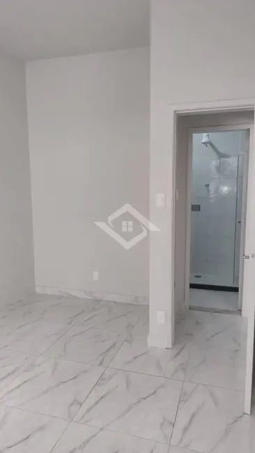 Apartamento com 2 quartos à venda, 54m2 em Centro, Niteroi - RJ - imagem 6 Foto 6 de Apartamento com 2 quartos à venda, 54m2 em Centro, Niteroi - RJ