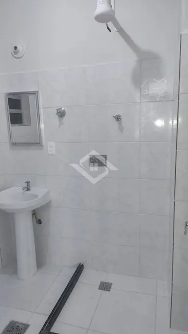 Apartamento com 2 quartos à venda, 54m2 em Centro, Niteroi - RJ - imagem 7 Foto 7 de Apartamento com 2 quartos à venda, 54m2 em Centro, Niteroi - RJ