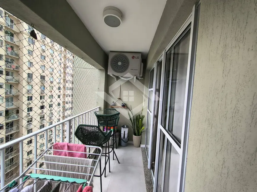 Apartamento com 2 quartos à venda, 56m2 em Jacarepaguá, Rio De Janeiro - RJ - imagem 2 Foto 2 de Apartamento com 2 quartos à venda, 56m2 em Jacarepaguá, Rio De Janeiro - RJ