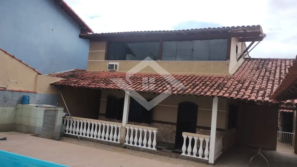 Casa com 4 quartos à venda, 200m2 em Mumbuca, Marica - RJ - imagem 5 Foto 5 de Casa com 4 quartos à venda, 200m2 em Mumbuca, Marica - RJ