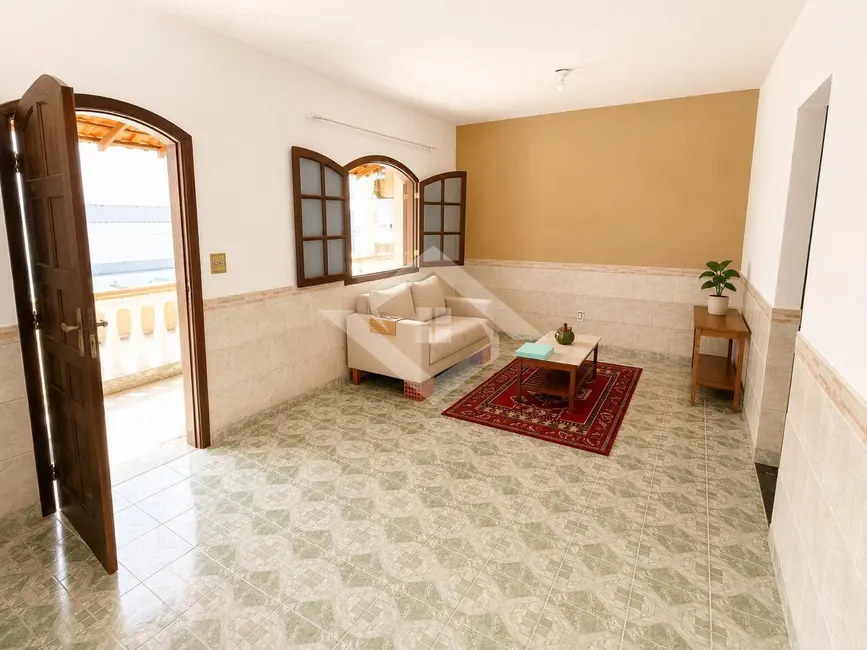 Casa com 4 quartos à venda, 200m2 em Mumbuca, Marica - RJ - imagem 8 Foto 8 de Casa com 4 quartos à venda, 200m2 em Mumbuca, Marica - RJ