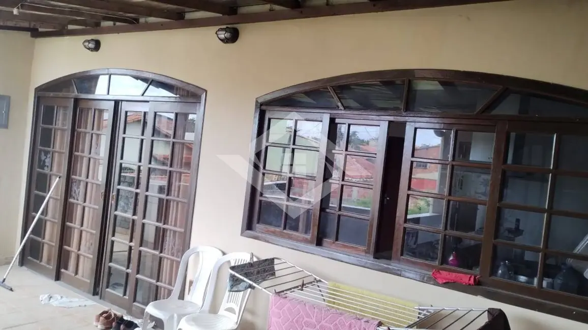Casa com 4 quartos à venda, 200m2 em Mumbuca, Marica - RJ - imagem 9 Foto 9 de Casa com 4 quartos à venda, 200m2 em Mumbuca, Marica - RJ