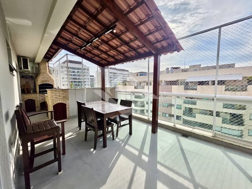 Apartamento com 5 quartos à venda, 190m2 em Rio De Janeiro - RJ - imagem 3 Foto 3 de Apartamento com 5 quartos à venda, 190m2 em Rio De Janeiro - RJ
