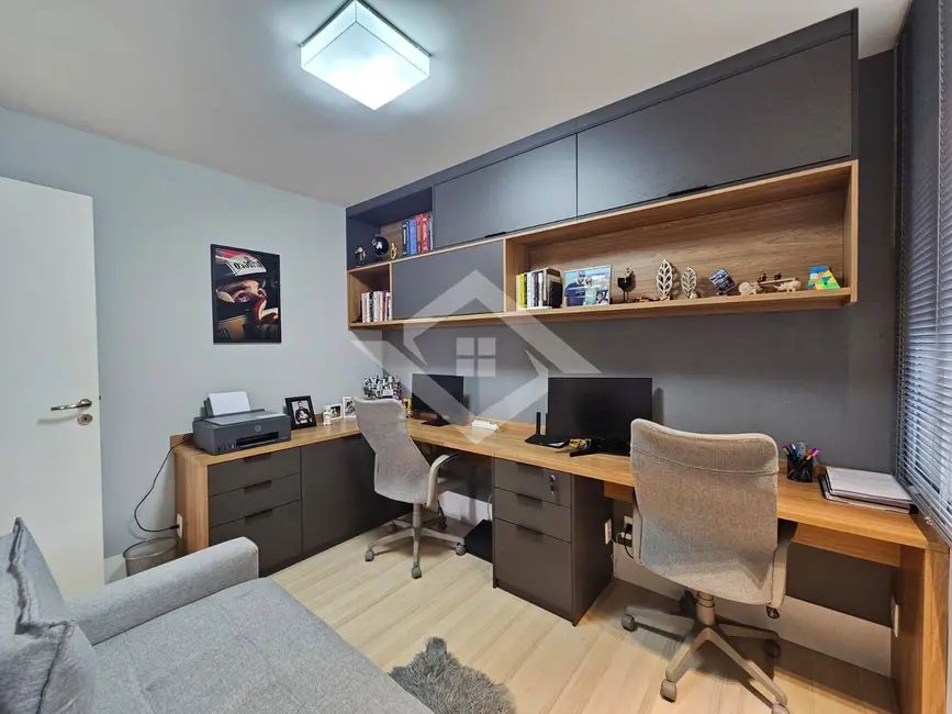 Foto 7 de Apartamento com 4 quartos à venda, 143m2 em Rio De Janeiro - RJ