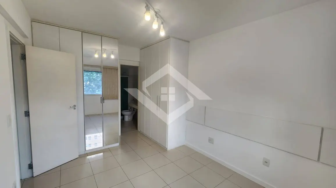 Apartamento com 3 quartos à venda, 89m2 em Rio De Janeiro - RJ - imagem 8 Foto 8 de Apartamento com 3 quartos à venda, 89m2 em Rio De Janeiro - RJ