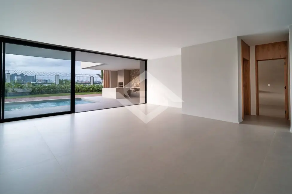 Casa com 5 quartos à venda, 600m2 em Barra da Tijuca, Rio De Janeiro - RJ - imagem 6 Foto 6 de Casa com 5 quartos à venda, 600m2 em Barra da Tijuca, Rio De Janeiro - RJ
