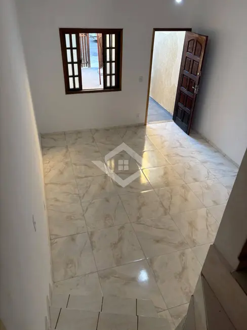 Foto 1 de Casa com 2 quartos à venda, 60m2 em Colubande, Sao Goncalo - RJ