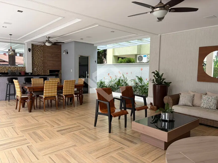 Casa com 4 quartos à venda em Jacarepaguá, Rio De Janeiro - RJ - imagem 6 Foto 6 de Casa com 4 quartos à venda em Jacarepaguá, Rio De Janeiro - RJ