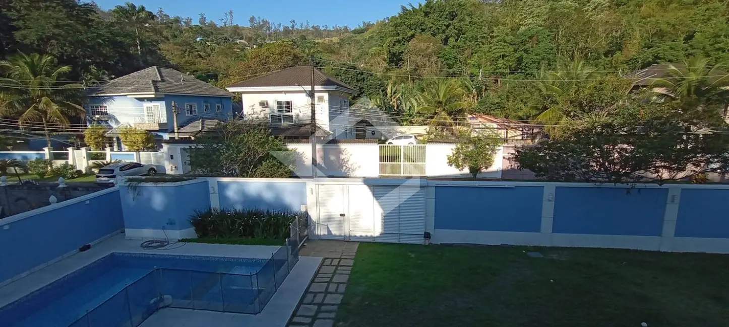Casa com 4 quartos à venda, 438m2 em Jacarepaguá, Rio De Janeiro - RJ - imagem 2 Foto 2 de Casa com 4 quartos à venda, 438m2 em Jacarepaguá, Rio De Janeiro - RJ