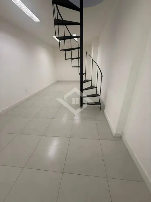 Loja para alugar, 103m2 em Botafogo, Rio De Janeiro - RJ - imagem 5 Foto 5 de Loja para alugar, 103m2 em Botafogo, Rio De Janeiro - RJ