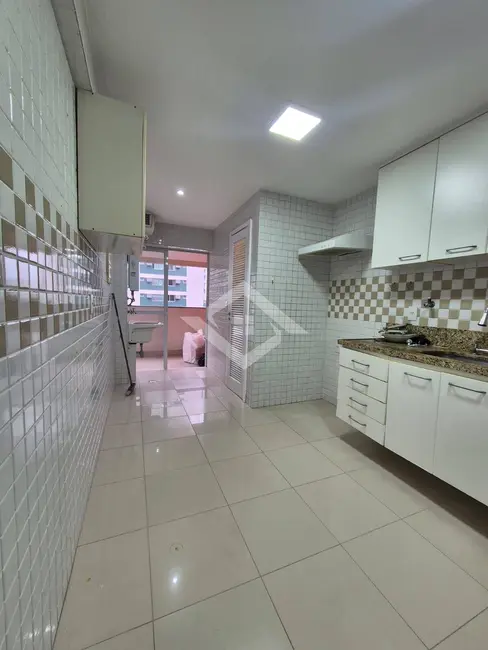Apartamento com 3 quartos à venda, 101m2 em Rio De Janeiro - RJ - imagem 4 Foto 4 de Apartamento com 3 quartos à venda, 101m2 em Rio De Janeiro - RJ