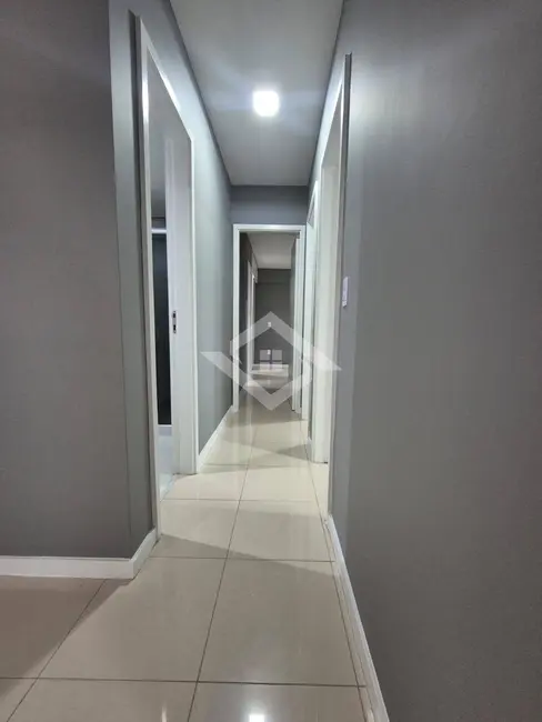 Apartamento com 3 quartos à venda, 101m2 em Rio De Janeiro - RJ - imagem 6 Foto 6 de Apartamento com 3 quartos à venda, 101m2 em Rio De Janeiro - RJ