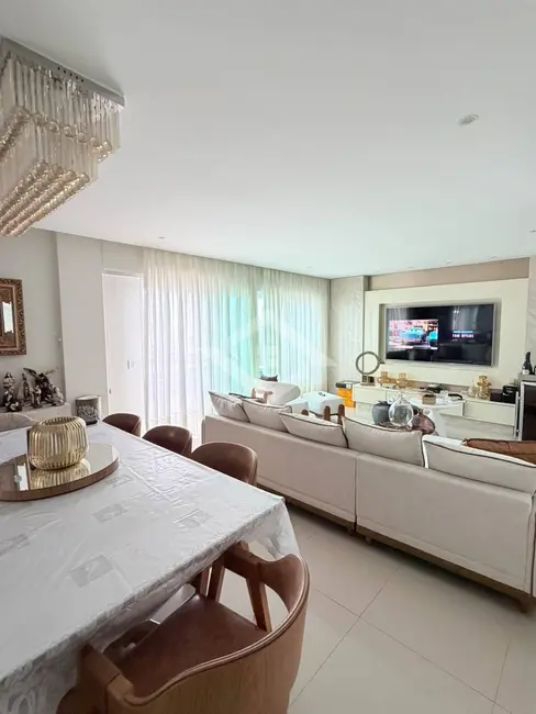 Apartamento com 4 quartos para alugar, 250m2 em Barra da Tijuca, Rio De Janeiro - RJ - imagem 8 Foto 8 de Apartamento com 4 quartos para alugar, 250m2 em Barra da Tijuca, Rio De Janeiro - RJ