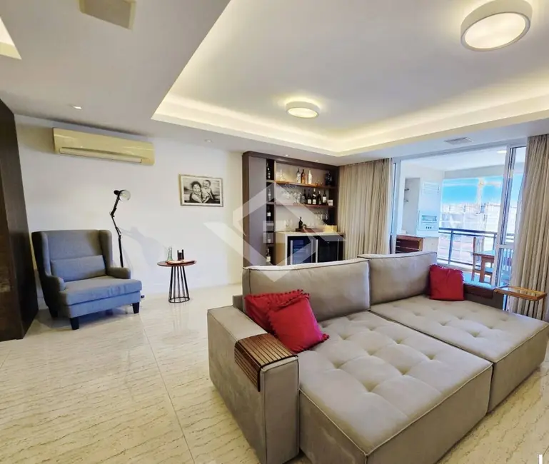 Foto 5 de Apartamento com 4 quartos à venda, 170m2 em Rio De Janeiro - RJ