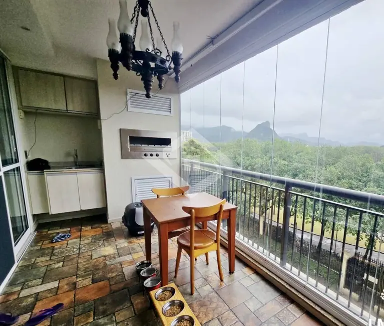 Foto 6 de Apartamento com 4 quartos à venda, 166m2 em Rio De Janeiro - RJ