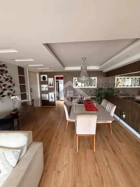 Apartamento com 4 quartos à venda, 166m2 em Rio De Janeiro - RJ - imagem 4 Foto 4 de Apartamento com 4 quartos à venda, 166m2 em Rio De Janeiro - RJ