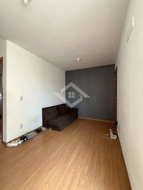 Apartamento com 2 quartos à venda, 50m2 em Vila Lage, Sao Goncalo - RJ - imagem 4 Foto 4 de Apartamento com 2 quartos à venda, 50m2 em Vila Lage, Sao Goncalo - RJ