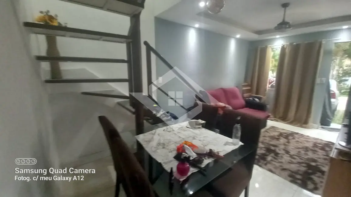 Foto 2 de Casa com 2 quartos à venda, 90m2 em Pedra de Guaratiba, Rio De Janeiro - RJ