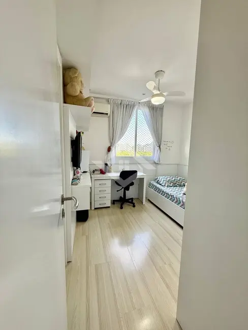 Apartamento com 4 quartos à venda, 144m2 em Rio De Janeiro - RJ - imagem 9 Foto 9 de Apartamento com 4 quartos à venda, 144m2 em Rio De Janeiro - RJ