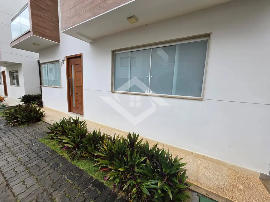 Casa com 3 quartos para alugar, 140m2 em Jacarepaguá, Rio De Janeiro - RJ - imagem 2 Foto 2 de Casa com 3 quartos para alugar, 140m2 em Jacarepaguá, Rio De Janeiro - RJ