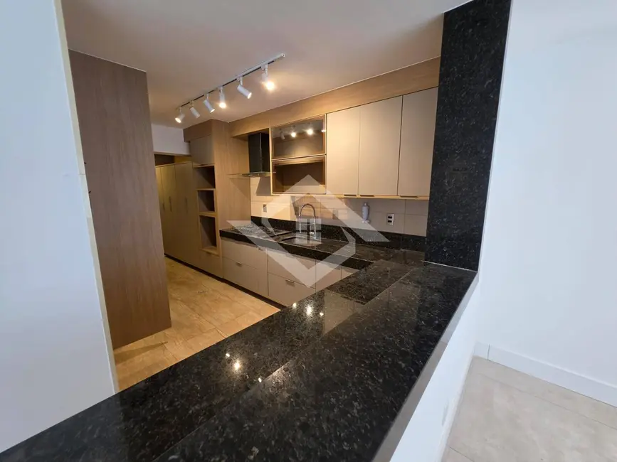 Casa com 3 quartos para alugar, 140m2 em Jacarepaguá, Rio De Janeiro - RJ - imagem 9 Foto 9 de Casa com 3 quartos para alugar, 140m2 em Jacarepaguá, Rio De Janeiro - RJ