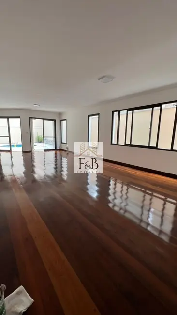 Foto 3 de Casa com 4 quartos à venda, 310m2 em Santana De Parnaiba - SP