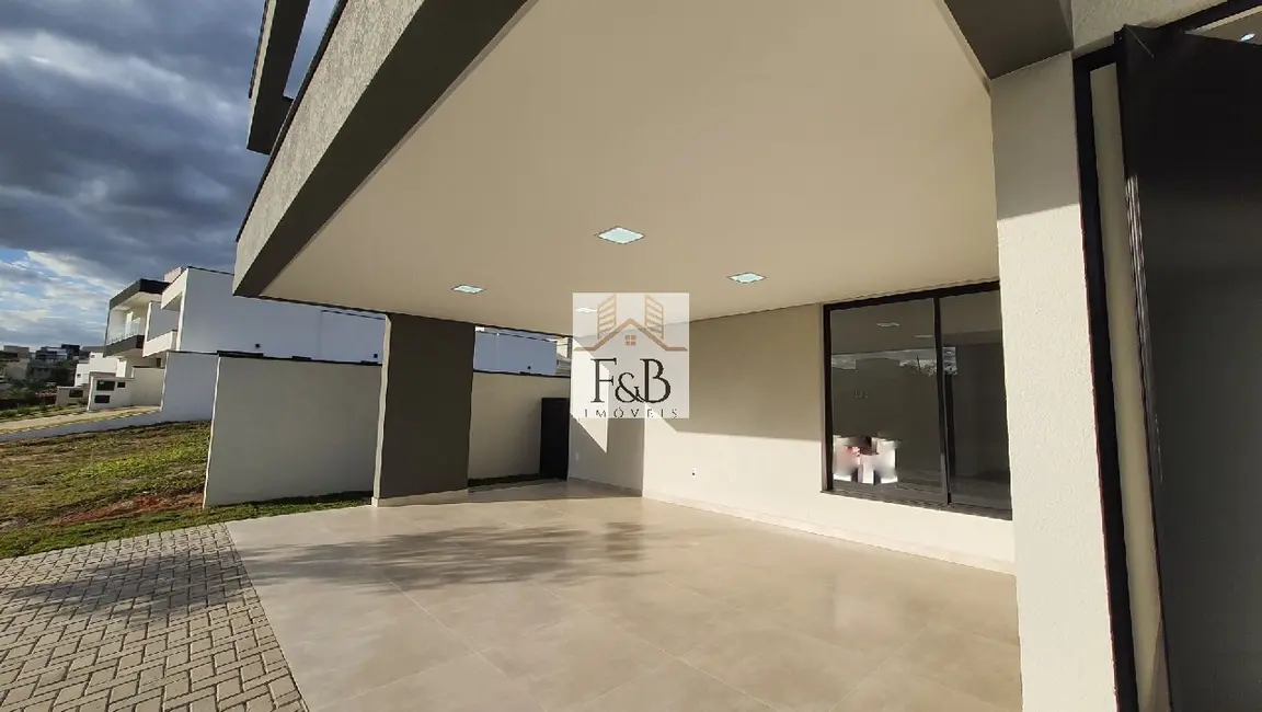 Foto 2 de Casa de Condomínio com 3 quartos à venda, 240m2 em Votorantim - SP