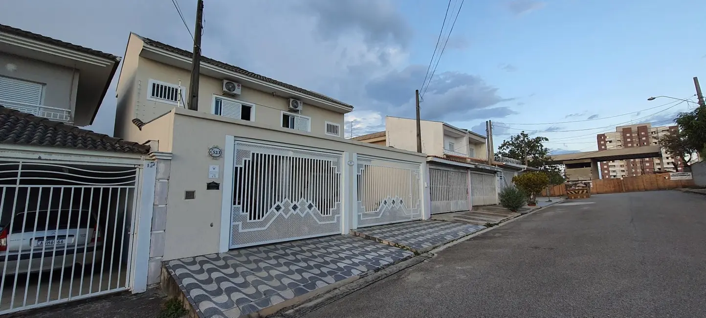 Casa com 3 quartos à venda, 336m2 em Jardim Vila São Domingos, Sorocaba - SP - imagem 3 Foto 3 de Casa com 3 quartos à venda, 336m2 em Jardim Vila São Domingos, Sorocaba - SP