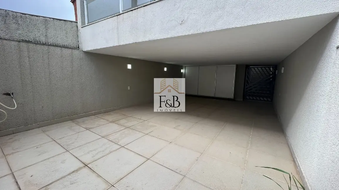 Foto 2 de Casa com 2 quartos à venda, 180m2 em Vila Haro, Sorocaba - SP