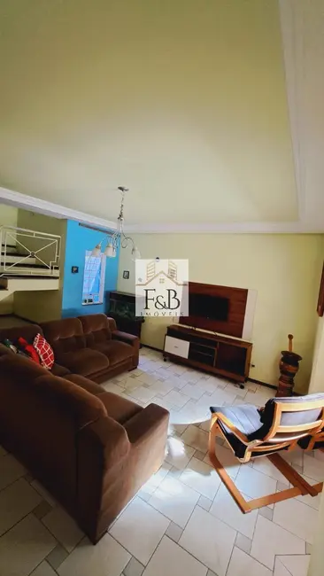 Casa com 3 quartos à venda, 136m2 em Sorocaba - SP - imagem 3 Foto 3 de Casa com 3 quartos à venda, 136m2 em Sorocaba - SP