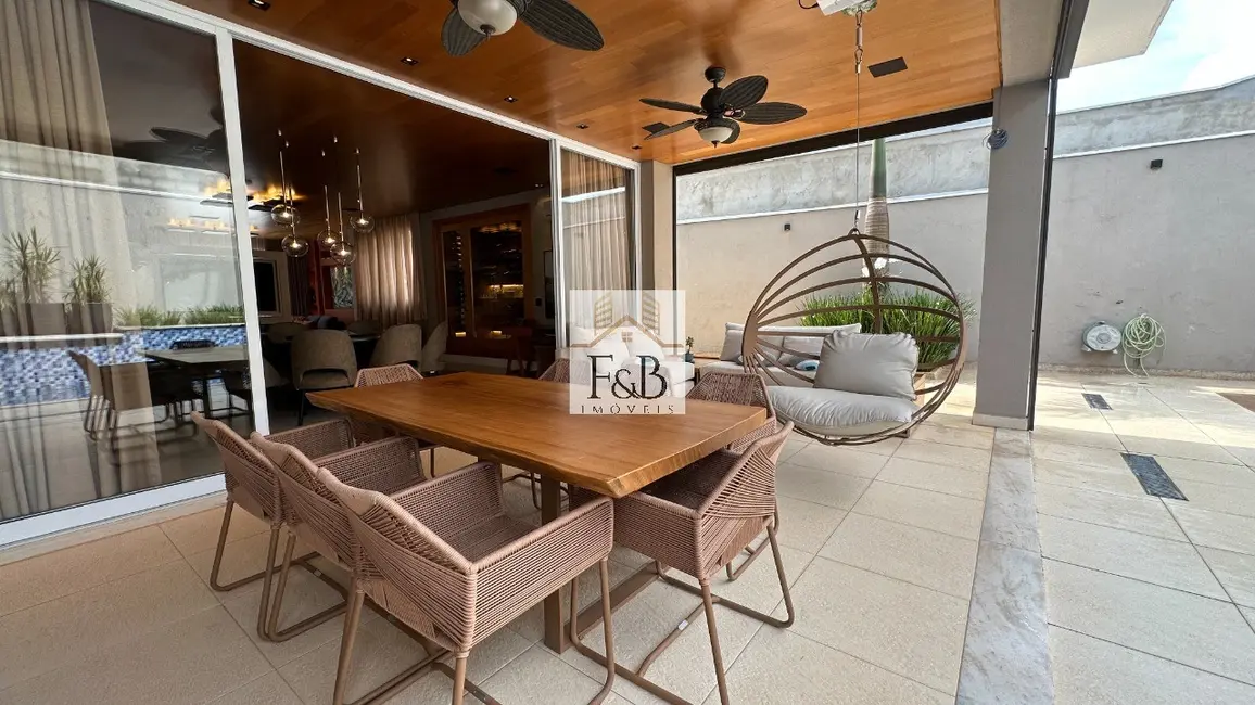 Foto 5 de Casa de Condomínio com 4 quartos à venda, 450m2 em Santana De Parnaiba - SP