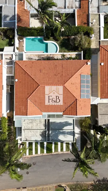 Foto 2 de Casa de Condomínio com 4 quartos à venda, 330m2 em Santana De Parnaiba - SP