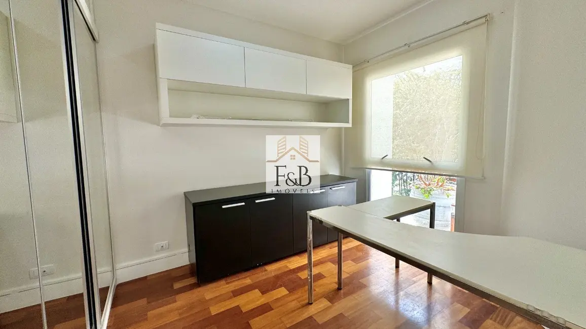 Foto 4 de Casa de Condomínio com 4 quartos à venda, 330m2 em Santana De Parnaiba - SP