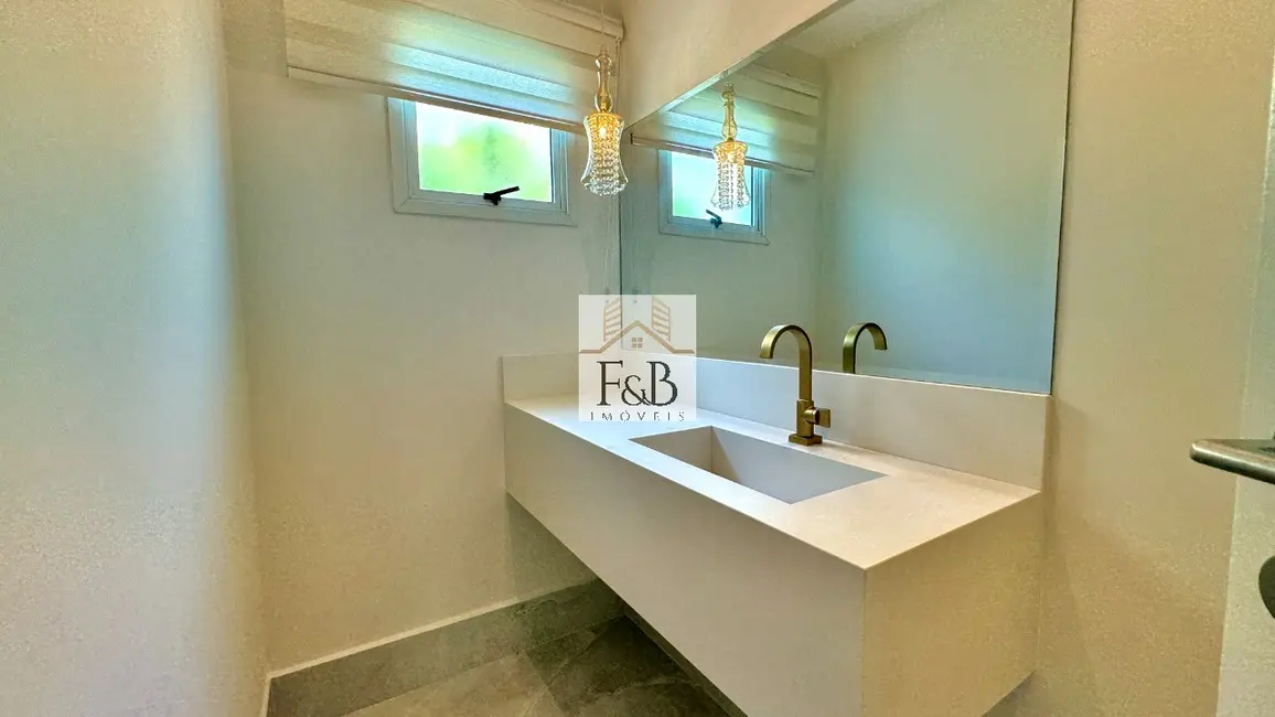 Foto 5 de Casa de Condomínio com 4 quartos à venda, 330m2 em Santana De Parnaiba - SP