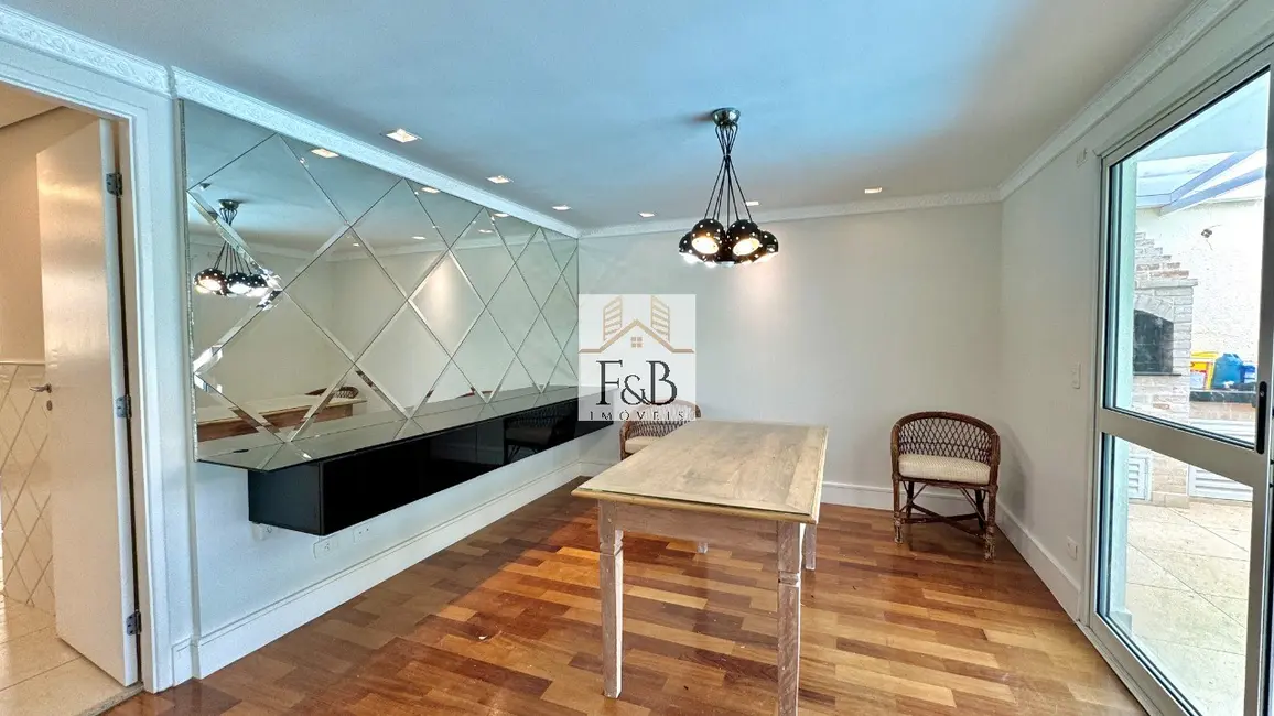 Foto 8 de Casa de Condomínio com 4 quartos à venda, 330m2 em Santana De Parnaiba - SP