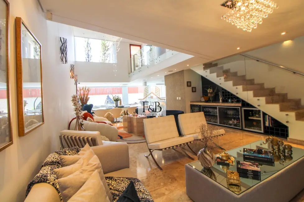 Casa de Condomínio com 3 quartos à venda, 320m2 em Votorantim - SP - imagem 8 Foto 8 de Casa de Condomínio com 3 quartos à venda, 320m2 em Votorantim - SP