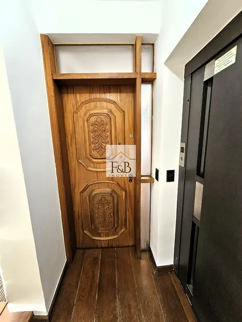 Apartamento com 3 quartos à venda, 206m2 em Centro, Sorocaba - SP - imagem 2 Foto 2 de Apartamento com 3 quartos à venda, 206m2 em Centro, Sorocaba - SP
